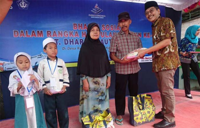 Ratusan Anak Yatim dan Kaum Dhuafa di Kureksari Waru Mendapatkan Santunan