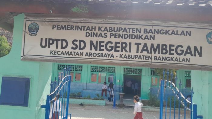 Diduga Sunat Honor, Guru Sukwan dan Wali Siswa Desak Kepala SD Negeri 1 Tambengan Dicopot