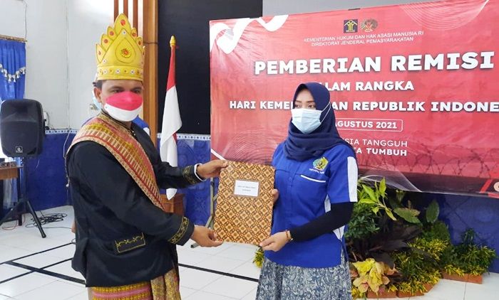 Umi Fatimah, Napi Cantik Lapas Tuban Kembali Terima Remisi Kemerdekaan