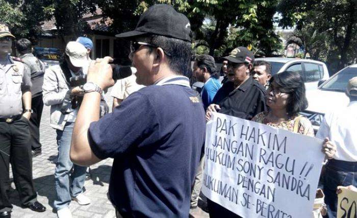 Kawal Sidang Kasus Soni 