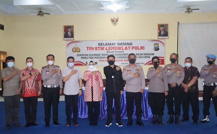 Cek Efektivitas ETLE, Tim Peneliti STIK Lemdiklat Polri Kunjungi Polres Madiun Kota