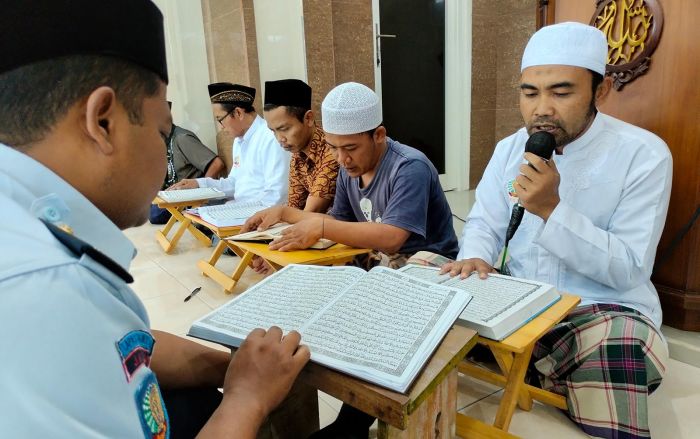 Selama Ramadhan, Warga Binaan Lapas Blitar Rutin Tadarusan untuk Isi Waktu