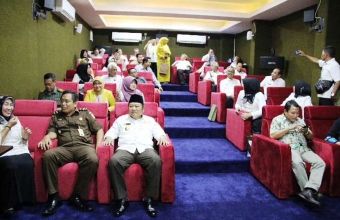 Perpustakaan Sidoarjo Dilengkapi Bioskop Mini, Film Apa yang Diputar?