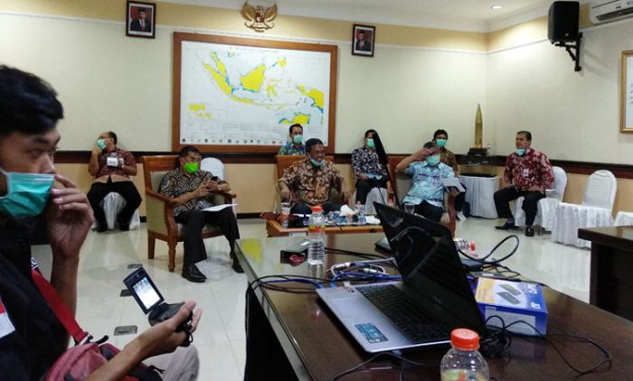 Bupati Pacitan Perintahkan Sekda Konsultasi ke Pemprov Soal Kebijakan Ekonomi di Tengah Wabah Covid