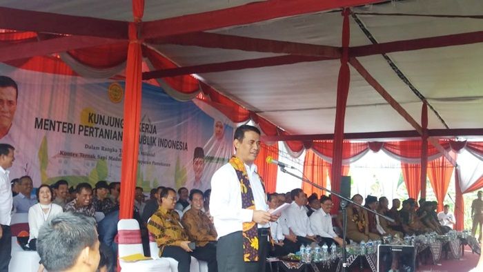 Kunker ke Pamekasan, Mentan Berikan Bantuan Rp 10 Miliar Lebih