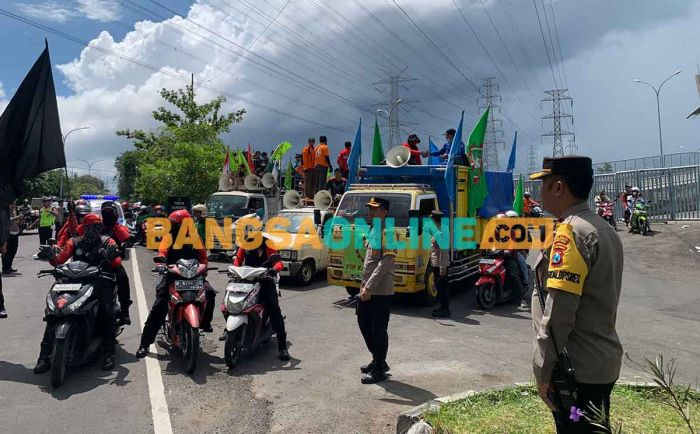 Wakapolres Gresik Pimpin Pengamanan Buruh Peringati Mayday