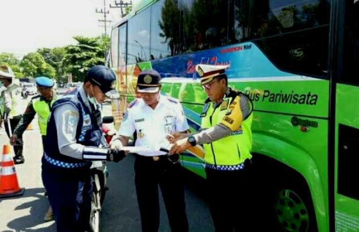 Hari Pertama Ops Patuh Semeru 2017, Satlantas dan Dishub Sasar Mobil Penumpang dan Barang