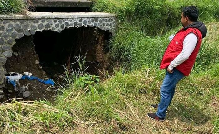 Wakil Ketua DPRD Kabupaten Pasuruan Sidak Plengsengan Ambrol