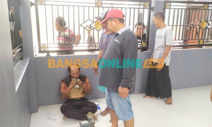 Maling Pompa Air di Jombang Ditangkap Warga, Pelaku Naik Motor Pelat Merah