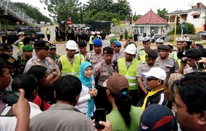 Dinilai Ingkar Janji, Warga Ancam Geruduk Pabrik Semen Holcim di Tuban