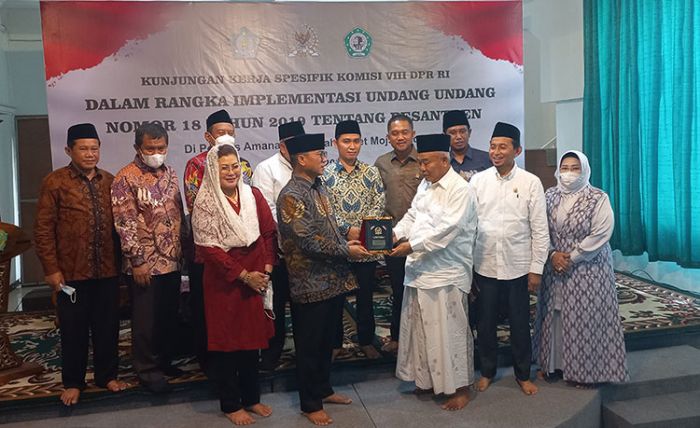 Komisi VIII DPR RI Apresiasi Kemandirian, Kreasi, dan Inovasi Pondok Pesantren Amanatul Ummah Pacet