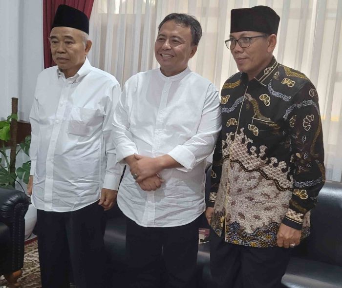 Bersama Kiai Asep dan Ketua PWNU Jabar, Sekda Pemprov Jabar Bahas Pengangguran dan Kemiskinan