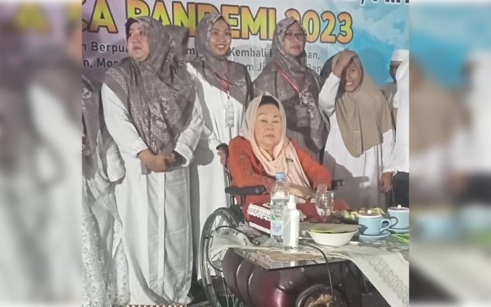 Nyai Hj. Sinta Nuriyah Wahid Buka Buka Bersama Warga Rembang