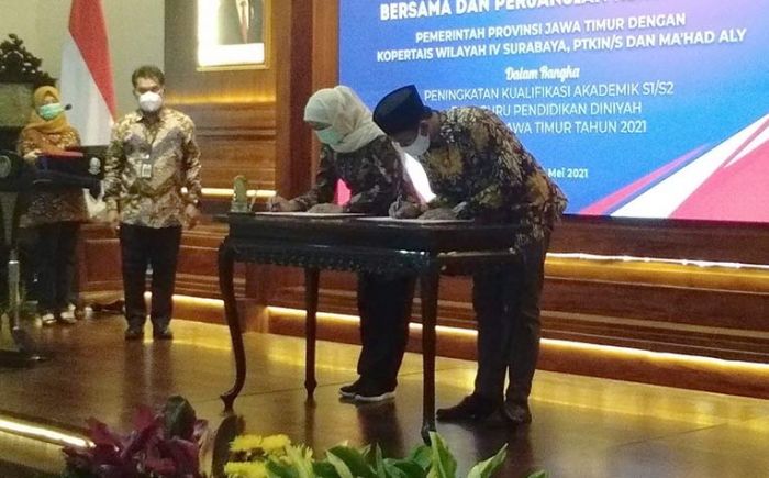 Tingkatkan Kualifikasi Akademik Guru Diniyah, Pemprov Jatim Berikan 510 Beasiswa Senilai Rp15 M