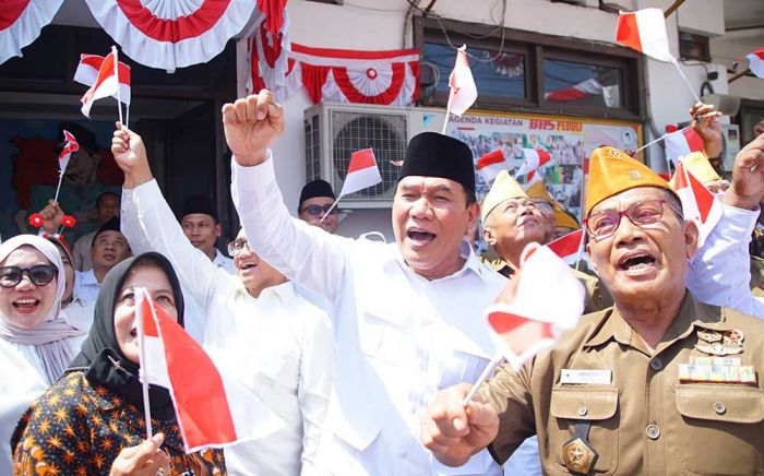 Upacara HUT ke-79 RI Bersama Masyarakat, BHS Gelorakan Semangat Nasionalisme