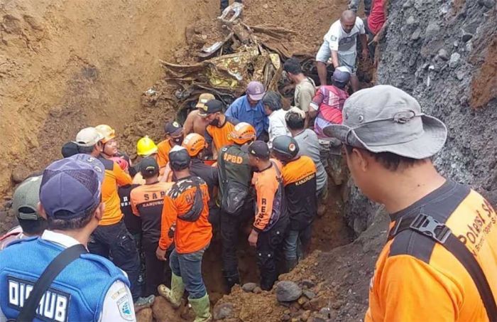 Satu Korban Tanah Longsor Tambang Pasir Lumajang Ditemukan, BPBD Hentikan Pencarian Sementara