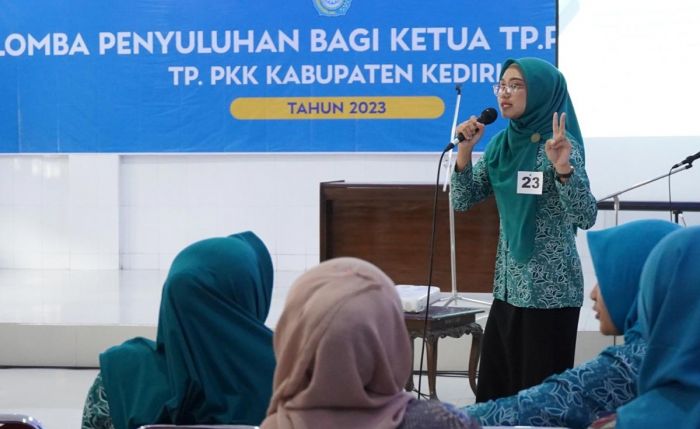 Dorong TP PKK Desa Aktif Sosialisasikan Program Pemkab Kediri Lewat Lomba Penyuluhan