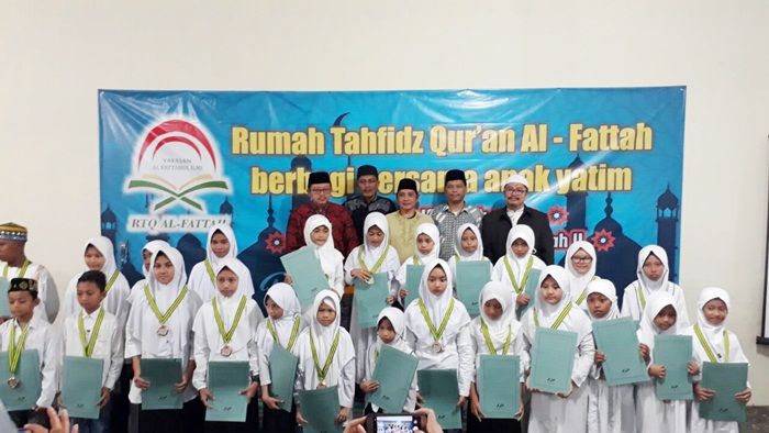 ​Rumah Tahfiz Quran di Pamekasan Santuni 100 Anak Yatim