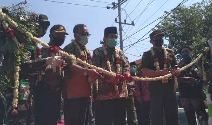 Kajari Sidoarjo Apresiasi Transparansi Anggaran Kampung Tangguh Desa Gelang