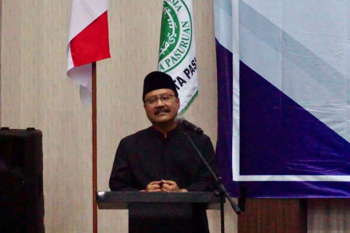 Gus Ipul Minta MUI Keluarkan Fatwa Larangan Parkir Sembarangan