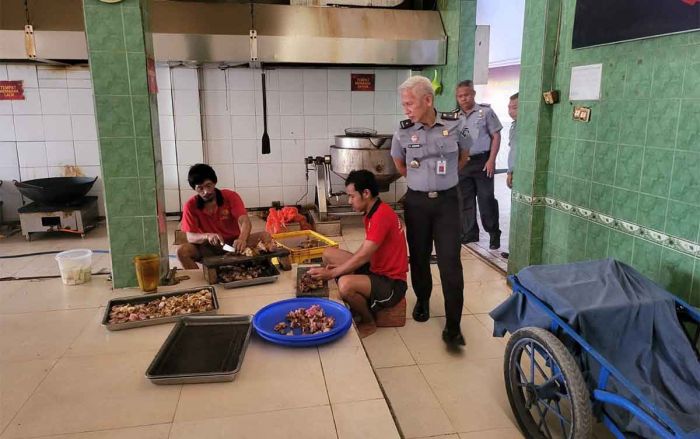 Kadivpas Beri Atensi Khusus di Pelayanan Makanan, Targetkan Lapas Surabaya Punya Dapur Sehat