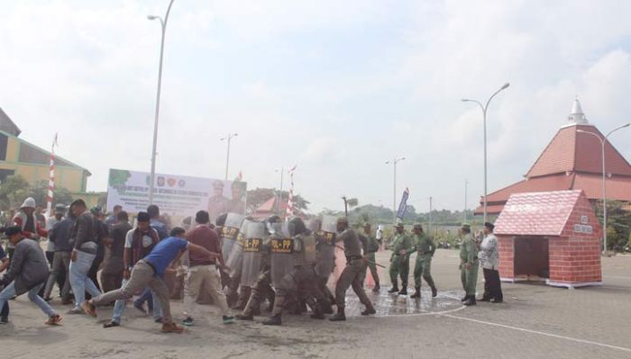 Sempat Bakar Balai Desa, Amukan Massa yang Kecewa Hasil Pemilu Akhirnya Bisa Diredam