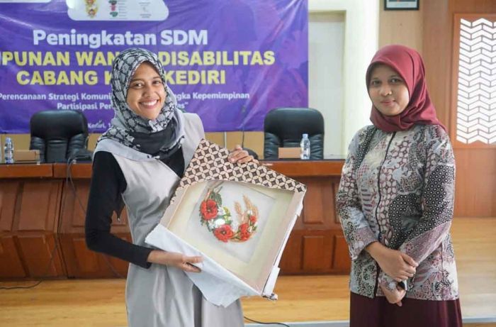 Buka Rakor Peningkatan SDM HWDI, Bukti Komitmen Bunda Fey Pada Eksistensi Disabilitas