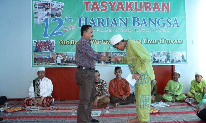 Ajak Tafakur Tahun Baru, HARIAN BANGSA & BANGSAONLINE.com Bersyukur selalu Bersama Anak Yatim