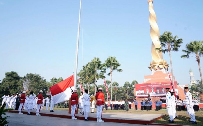 Spesial, Merah Putih Berkibar di Alun-Alun Arya Wiraraja Kota Mojokerto