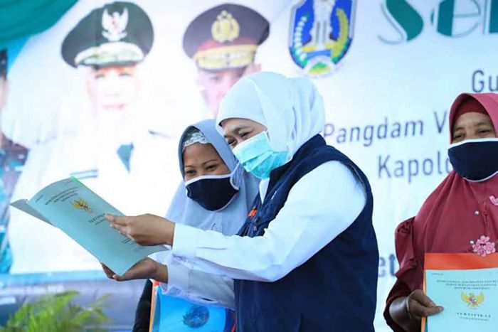 PTSL Jatim 2022 Capai 100 Persen, Gubernur Khofifah Apresiasi Komitmen dan Kerja Keras Semua Pihak