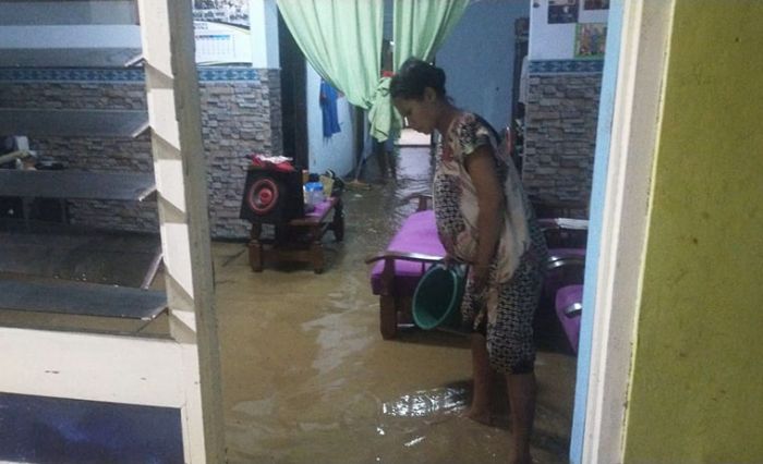 Hujan Lebat Sebabkan Banjir di Kawasan Kota Trenggalek