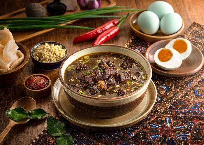 Resep Rawon Sapi Khas Jawa Timur, Ide Olahan Daging Kurban