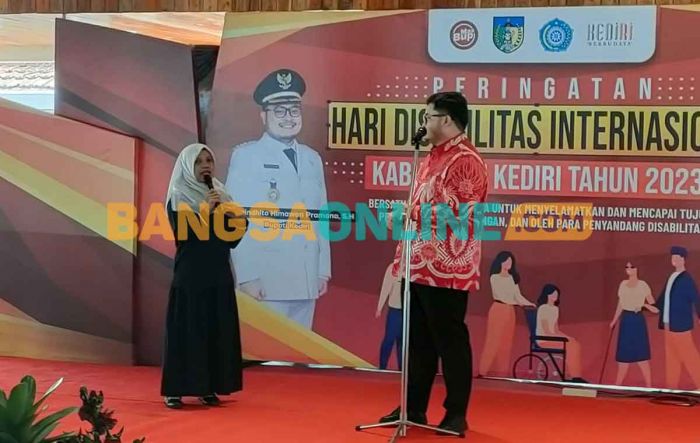 Bupati dan Ketua TP PKK Kabupaten Kediri Hadiri Peringatan Hari Disabilitas Internasional 2023