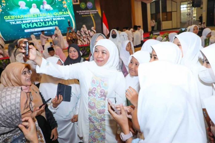 Lagi, Siswa Jatim Terbanyak Nasional Lolos SNBP, Khofifah: On The Right Track 