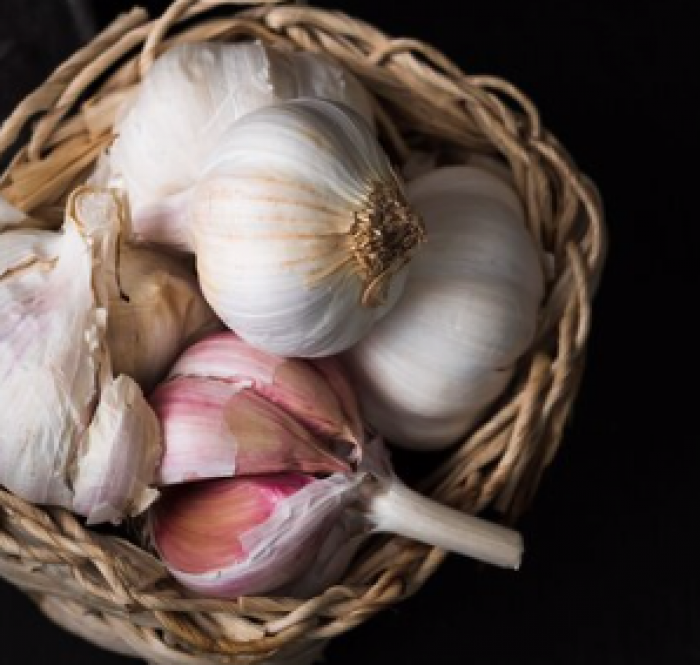 Tak Perlu Obat Nyamuk Mahal, Modal Bawang Putih Ampuh Bikin Nyamuk Minggat! Ini Caranya