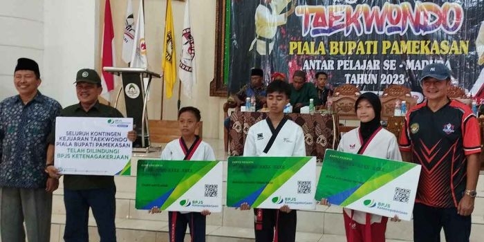 Sejumlah atlet taekwondo yang mengikuti Piala Bupati Pamekasan.