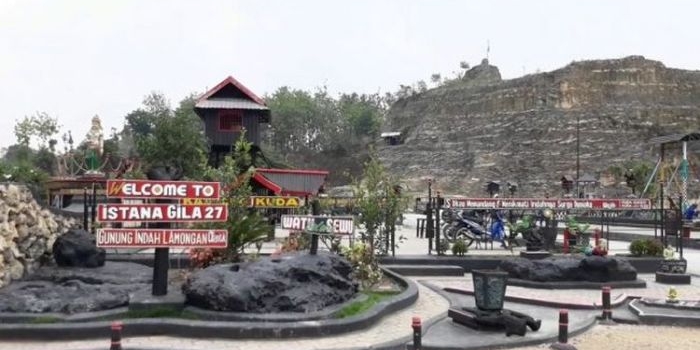 Istana Gunung Mas Lamongan, Objek Wisata dari Bekas Tambang Kapur. Foto: Ist